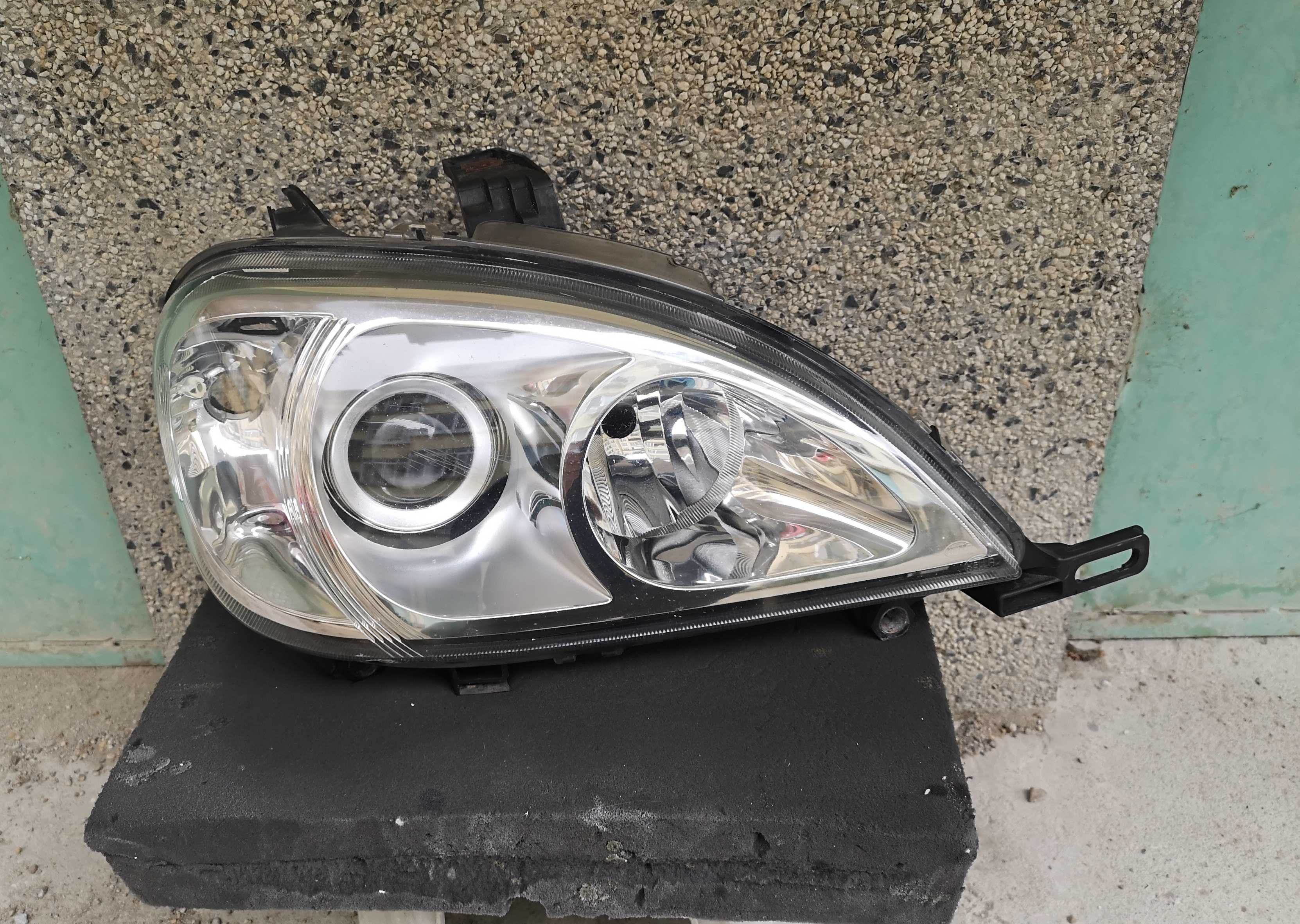 Оригинален фар Мерцедес МЛ 163 Mercedes ML 163 Xenon гр. Велико Търново ...