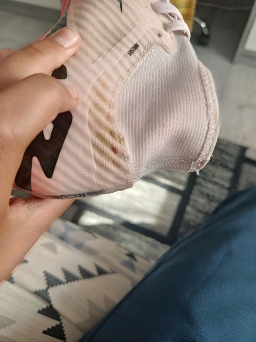 Vând Nike mercurial