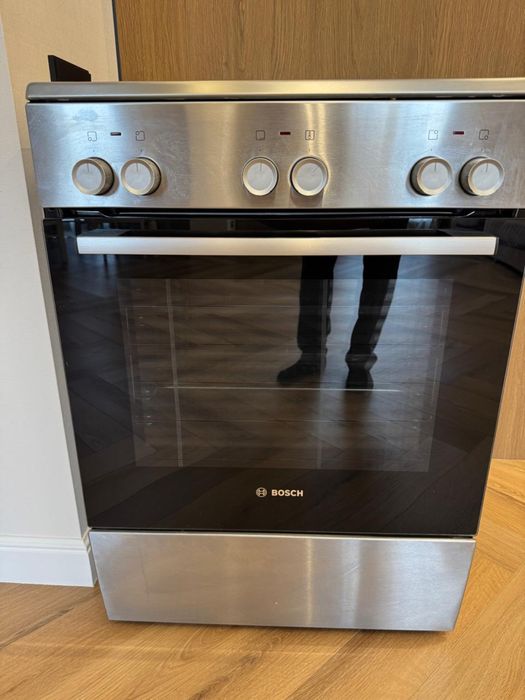 Продам газ плиту BOSCH.