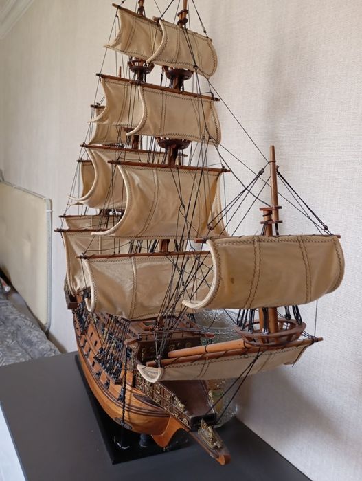 Парусный корабль