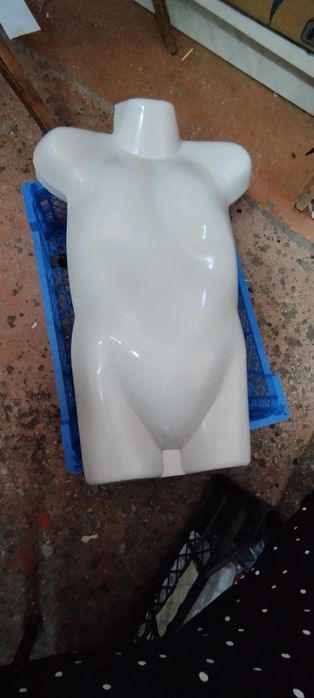 Продам манекены детские