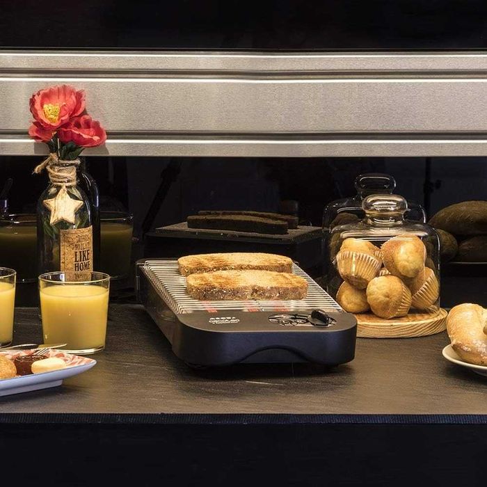 Хоризонтален тостер Cecotec Turbo Easytoast Basic, 900W