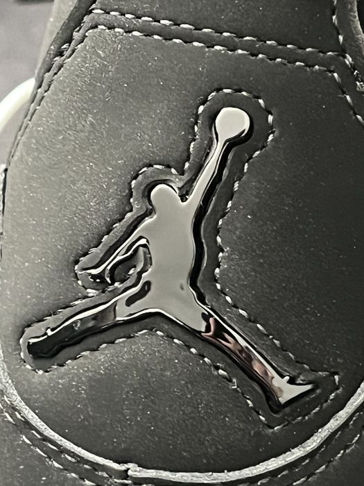 Jordan 4 Black Cat