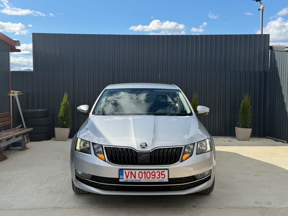 SKODA Octavia 2019 — imagine 2