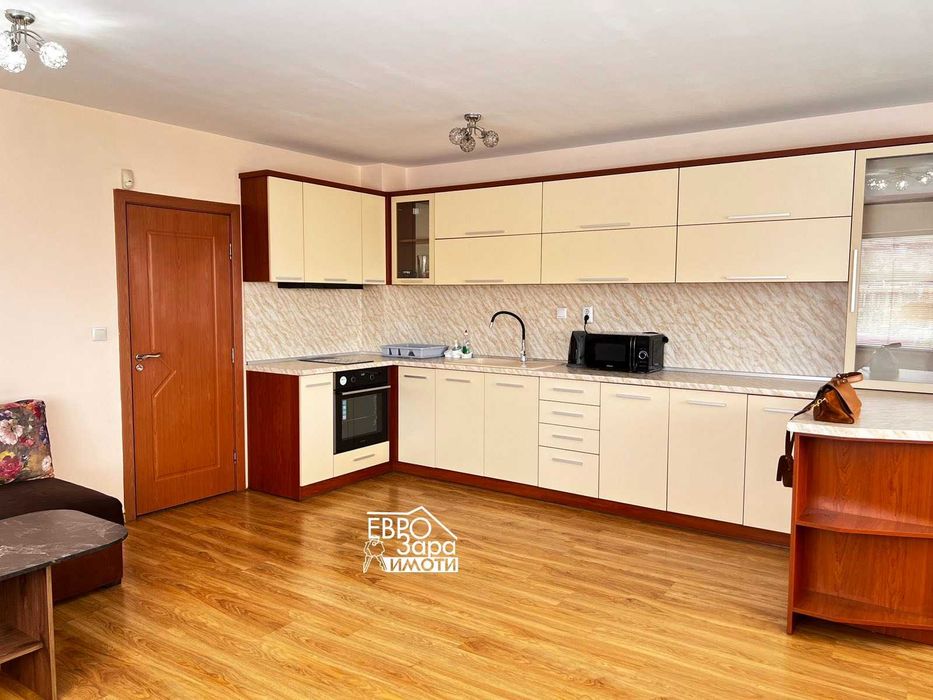 Дава се под наем Тристаен апартамент в Стара Загора, ОРБ - 100 кв.м за 510 € - Снимка #2