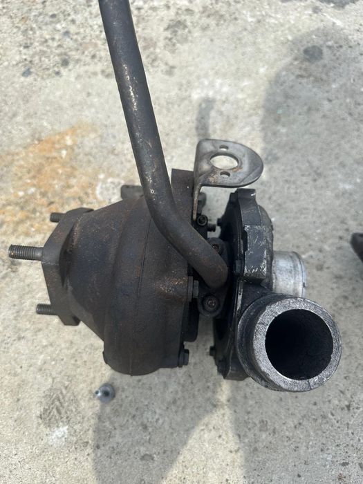 Turbina 2.4 Volvo XC90 XC70 8653146