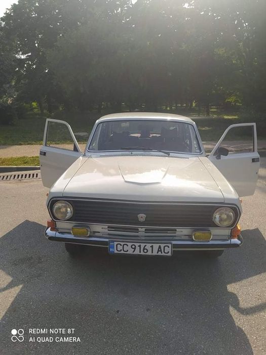 Продава Волга газ 2410
