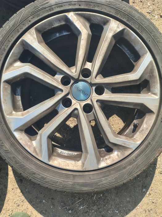 Jante aliaj Dezent pentru passat 7 , golf 8 etc. + Anvelope Falken Azenis FK510