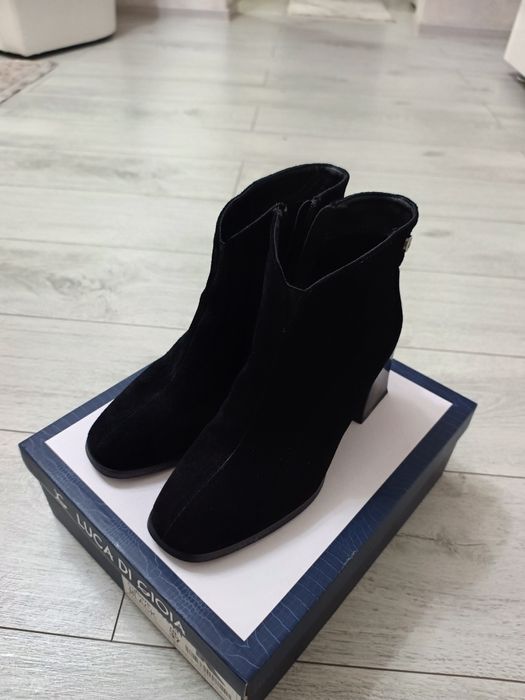 Ghete piele întoarsă