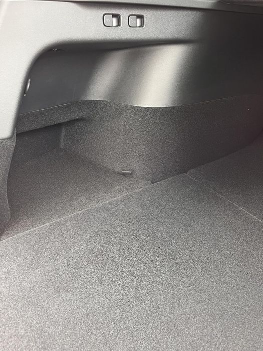Водоустойчиви странични органайзери за багажник на Tesla Model Y 2022-2024 с капак, к-кт ляв и десен