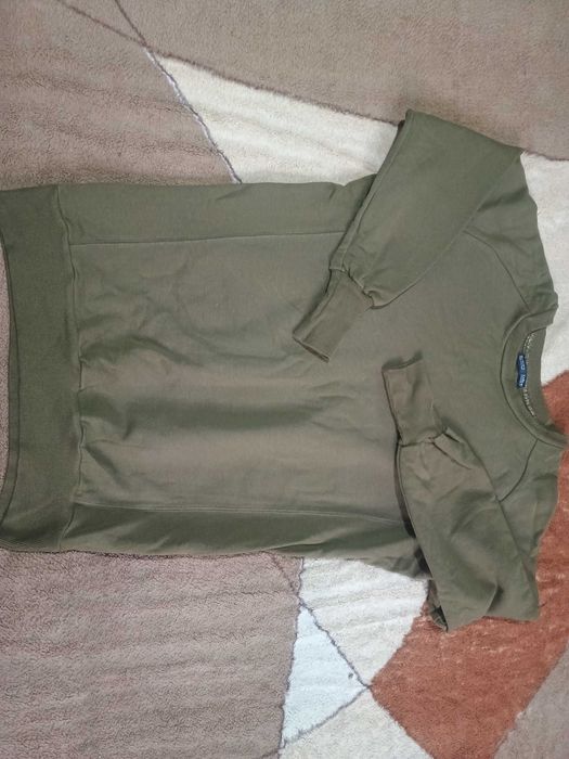 Pulover kaki de la Zara Portugalia, livrare prin poștă