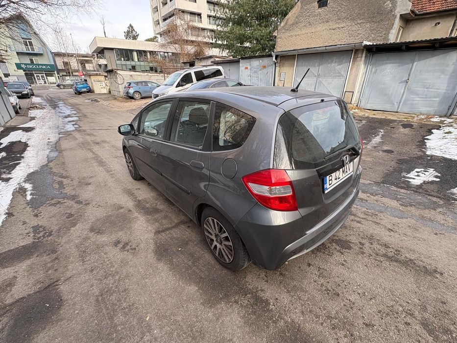 Honda Jazz Honda Jazz 1.4 i-VTEC 2011 | Primul proprietar | 108.650 km
