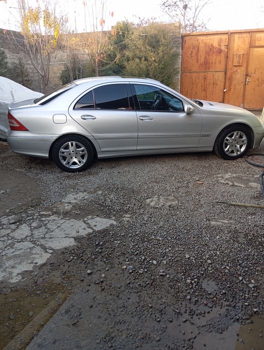 Мерседес W 203  C 240 .  Вся в родной краске. ЕВРО 4