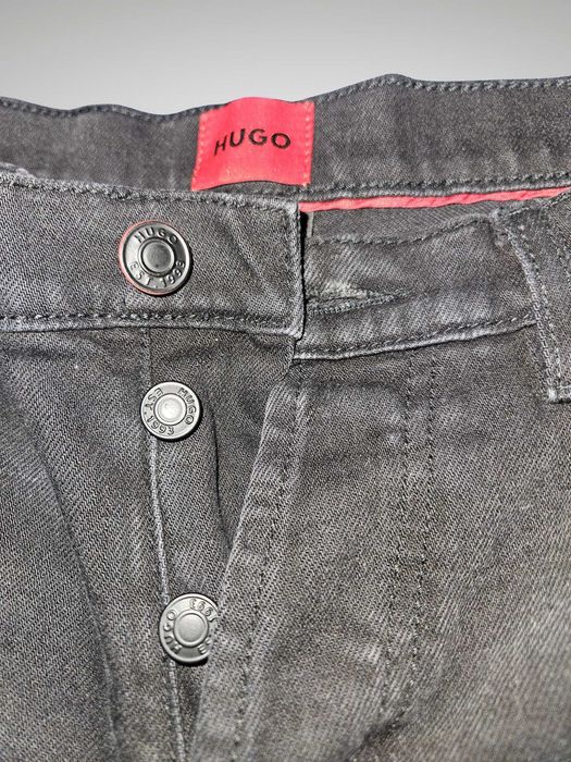 Blugi HUGO 634 – ca noi, purtați o singură dată / W31 | L32
