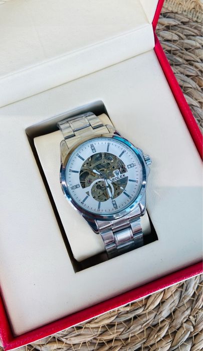 Мужские часы механика