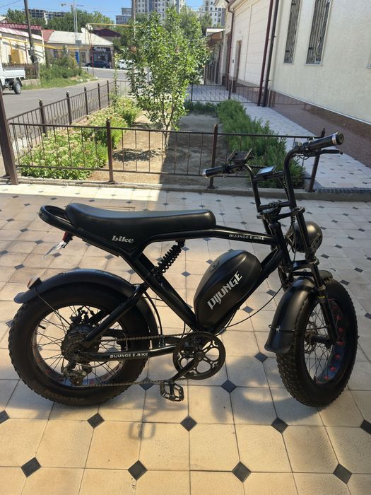 Elektro velosiped sotiladi