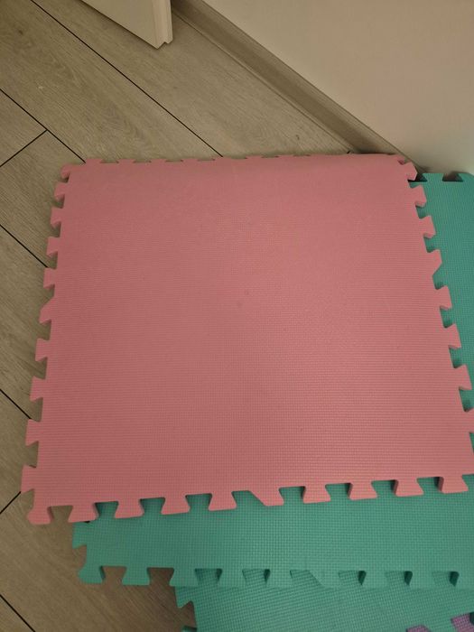 Covor puzzle  20 buc .copii,moale