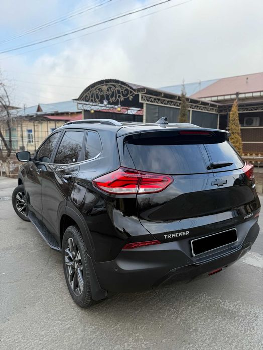 Tracker Premier Plus