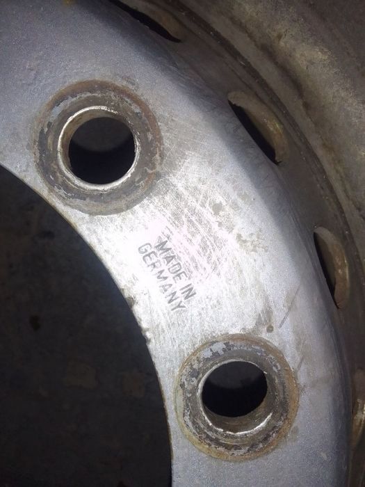 Mersedes Bens hatiko