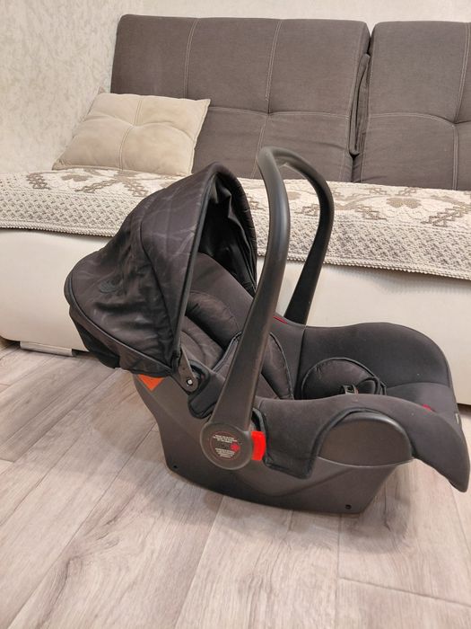 Продам автолюльку