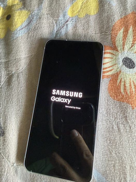 Телефон Samsung Galaxy S25 12/256