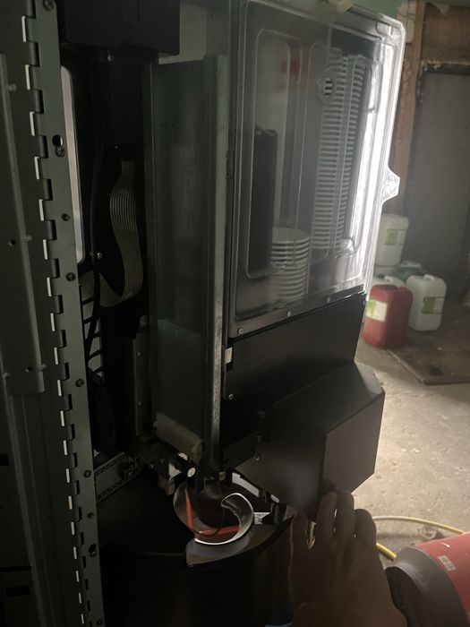 Vand automat cafea rheavendors xm