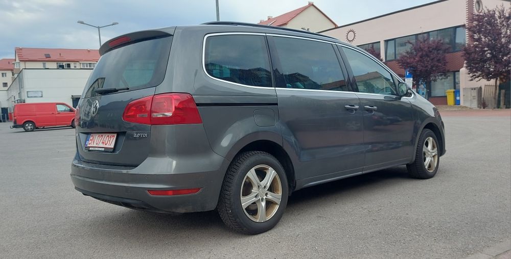 VOLKSWAGEN Sharan 2013 — imagine 4