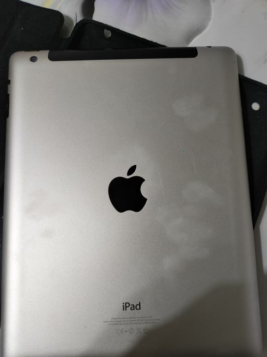 Продам Планшет ipad