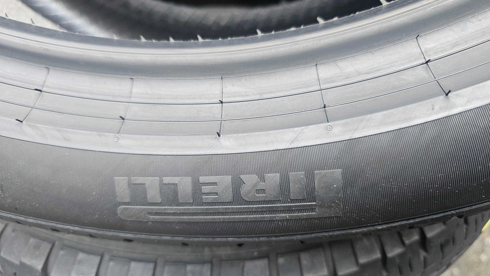 Anvelope 325/35/23 PIRELLI vara