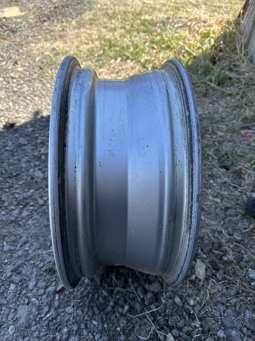 Диски комплект от хендай акцент 2021