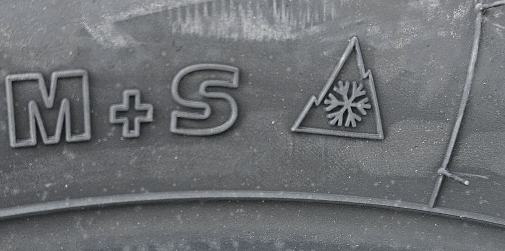 215/65 R17, 99H, RIKEN (by Michelin) Snow, Anvelope iarna M+S