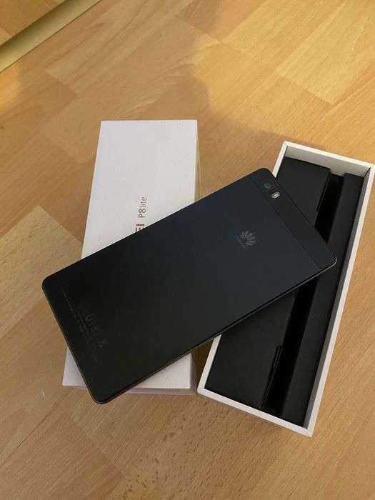 Huawei p8 lite.