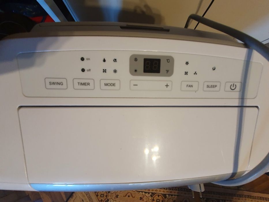 Aer conditionat portabil Heinner 12000 BTU