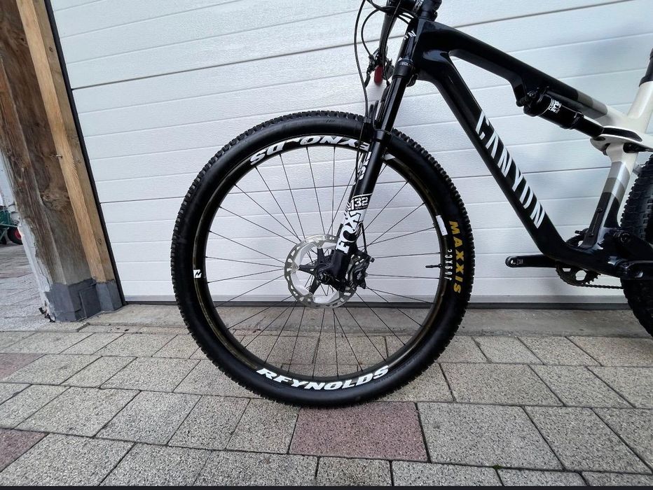 Vand Canyon Lux World Cup CF 7 Marime M