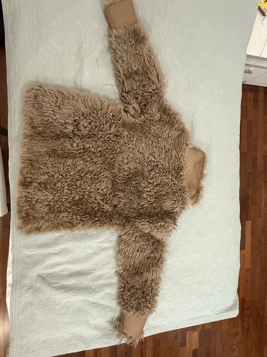 Короткая шуба из овчины  , теплая мягкая в отличном состояни