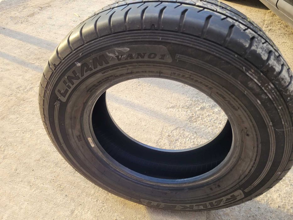 2 Cauciucuri 235/65/16C