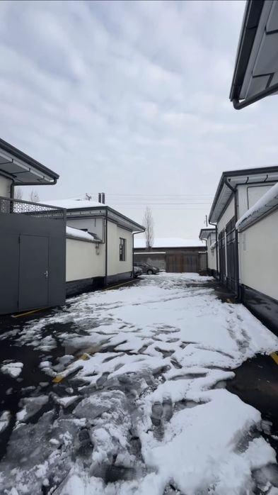 Zangiota tumani Bos suv da 2.3 sotix 4 xona