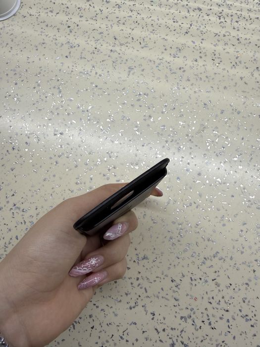 Оригинален Apple MagSafe кожен портфейл – черен