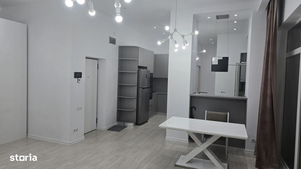 Inchiriez apartament 2 camere in Deva, zona ultracentrala, etaj 1,