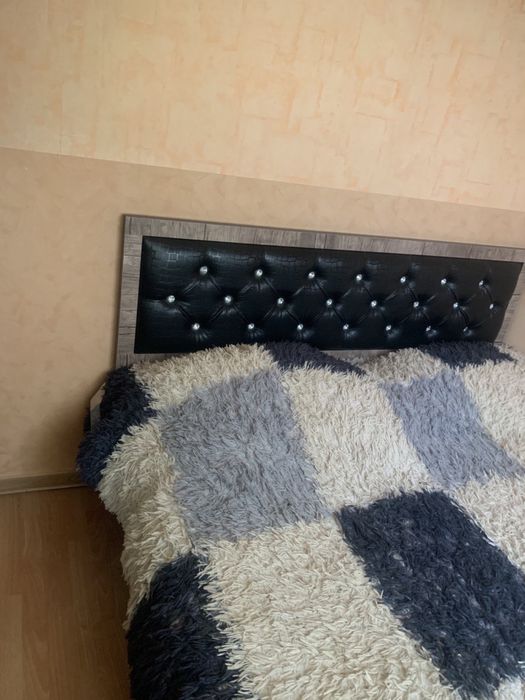 срочна сртилади мед городог ташми 1 хона 2 хона килинган