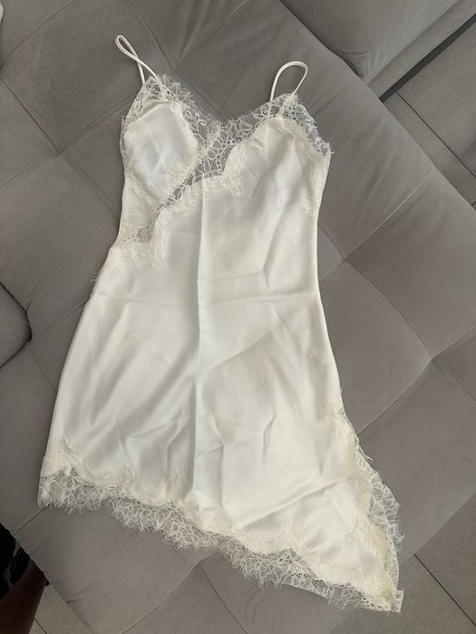 Дамска сатенена рокля модел Zara