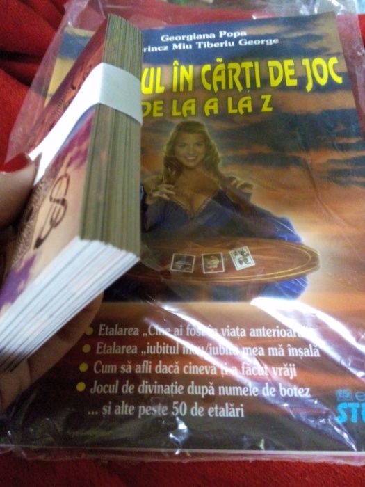 RAR,Manual complex Ghicit+32carti de tarot cu imagini+mesaje in RO-SIG