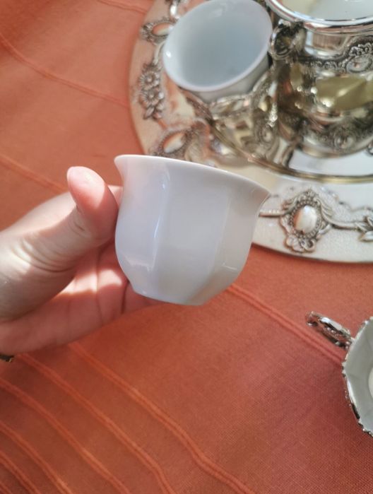 Set 6 cesti cu tava și zaharnita cu lingurita