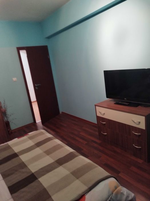 ТРИСТАЕН, Идеален център