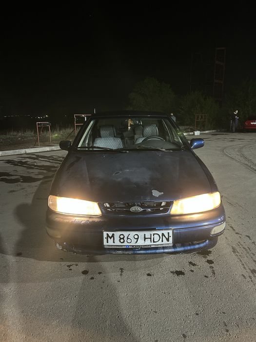 Kia Sephia 1995 года