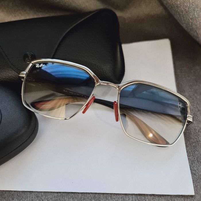 Солнцезащитные очки RB