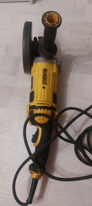 Продам болгарку 180