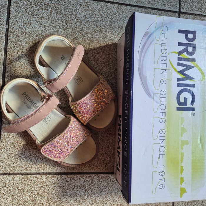 Primigi sandale din piele pentru fetite marime 27