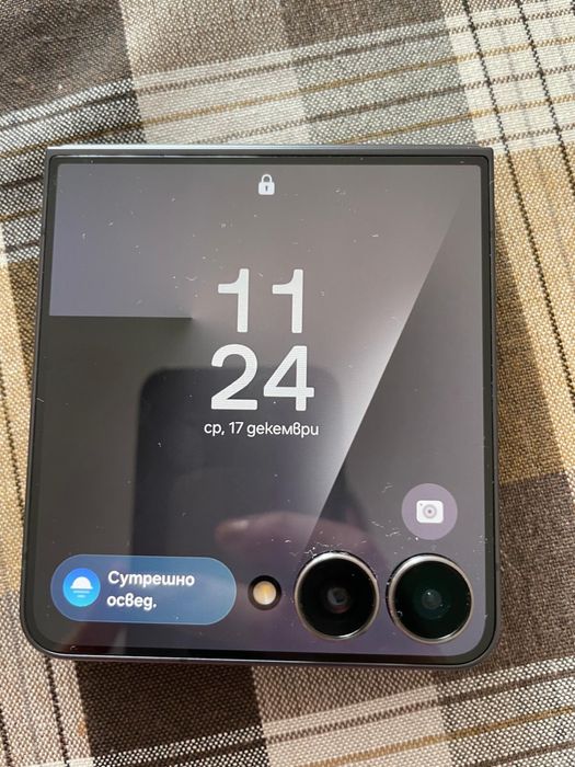 Samsung Galaxy z Flip 7