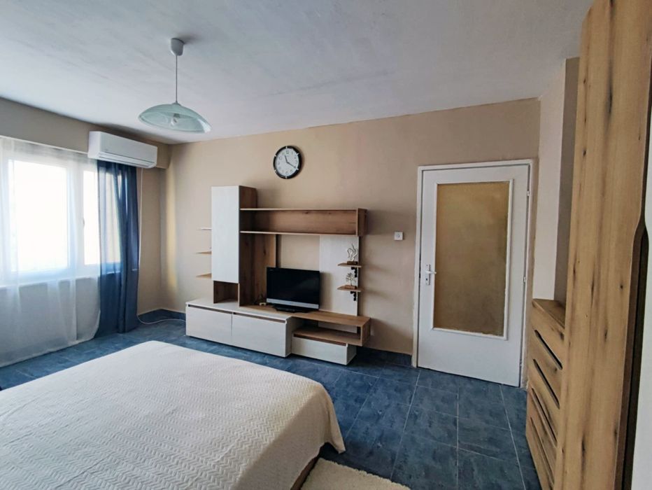 Дава се под наем Двустаен апартамент в Варна, Възраждане 3 - 45 кв.м за 357 € - Снимка #3